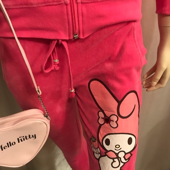 Adorable popsicle pink y2k juicy style velour my melody tracksuit ๐ - Picture 7 of 14